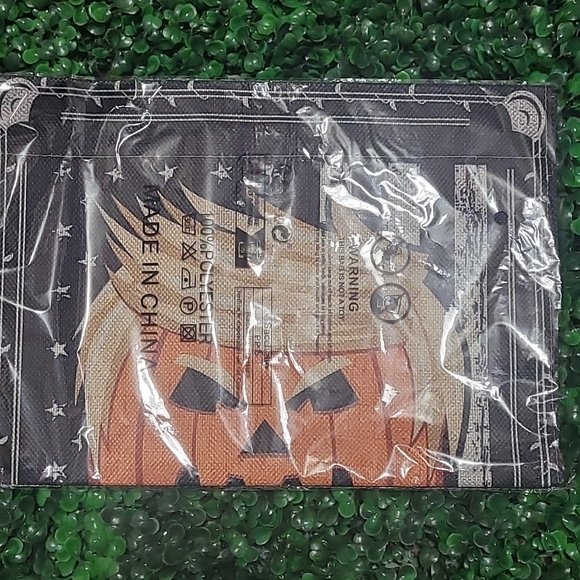 New, Halloween 🎃 Garden Flag - Picture 4 of 5